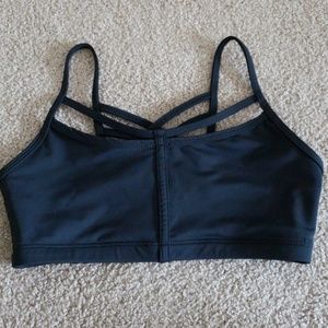 Onzie M/L black sports bra